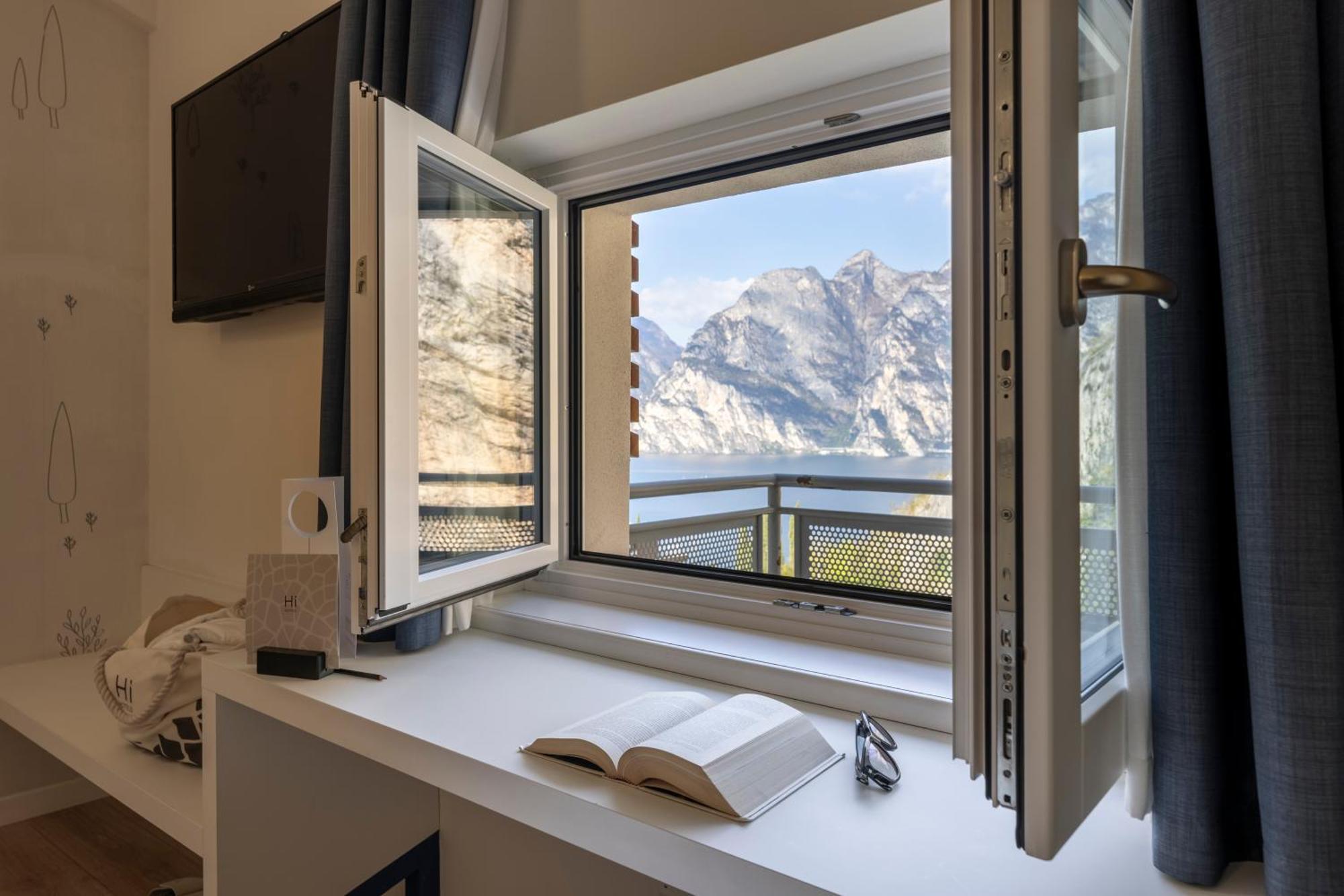 SeeLE Garda Hotel Torbole Sul Garda Buitenkant foto