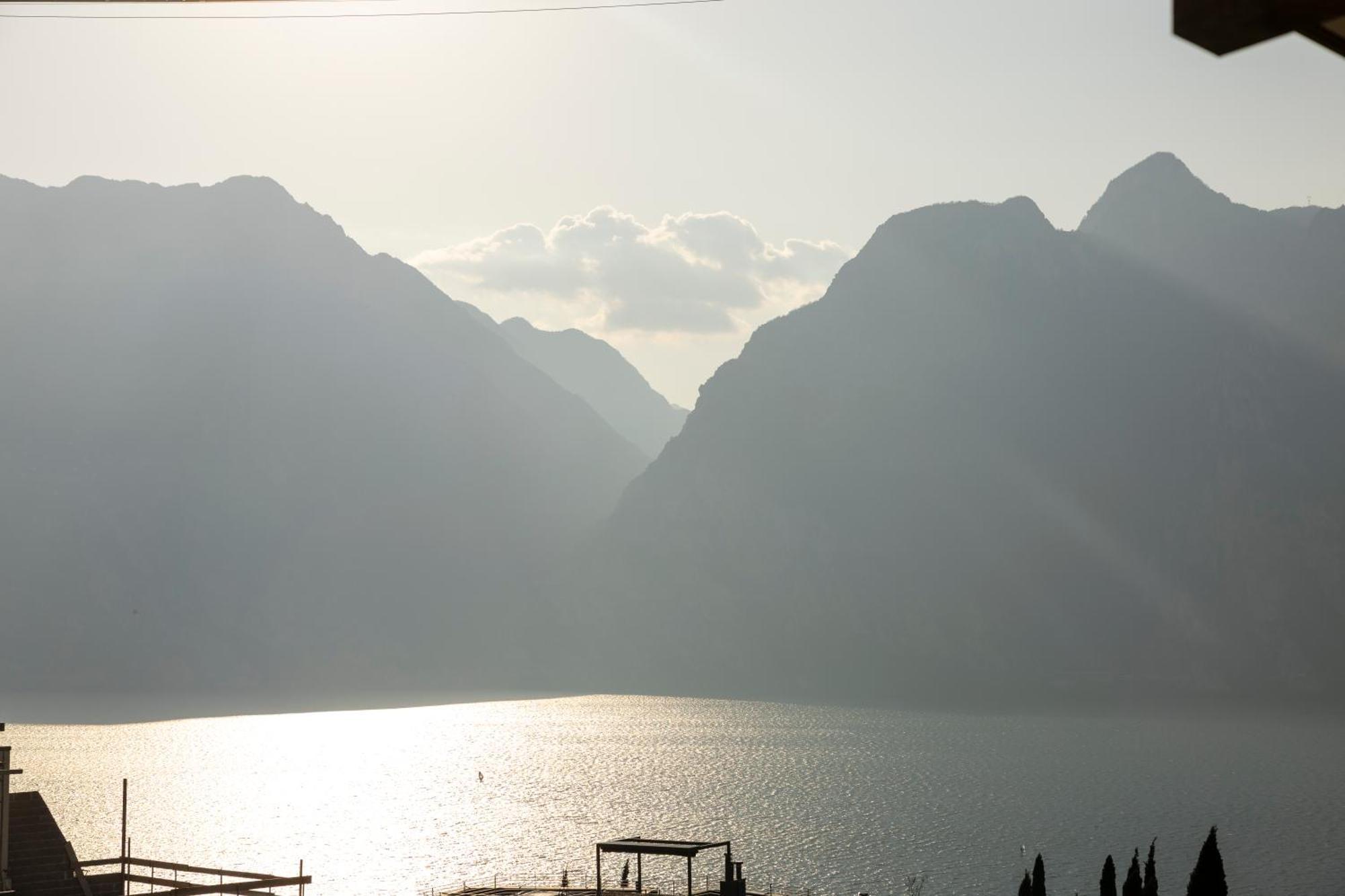 SeeLE Garda Hotel Torbole Sul Garda Buitenkant foto
